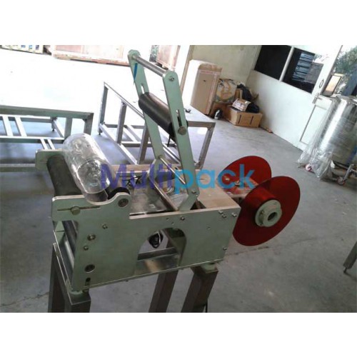 Table Top Sticker Labelling Machine